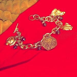 DISNEY BROADWAY EXCLUSIVE LION KING CHARM BRACELET EXCLUSIVE RARE